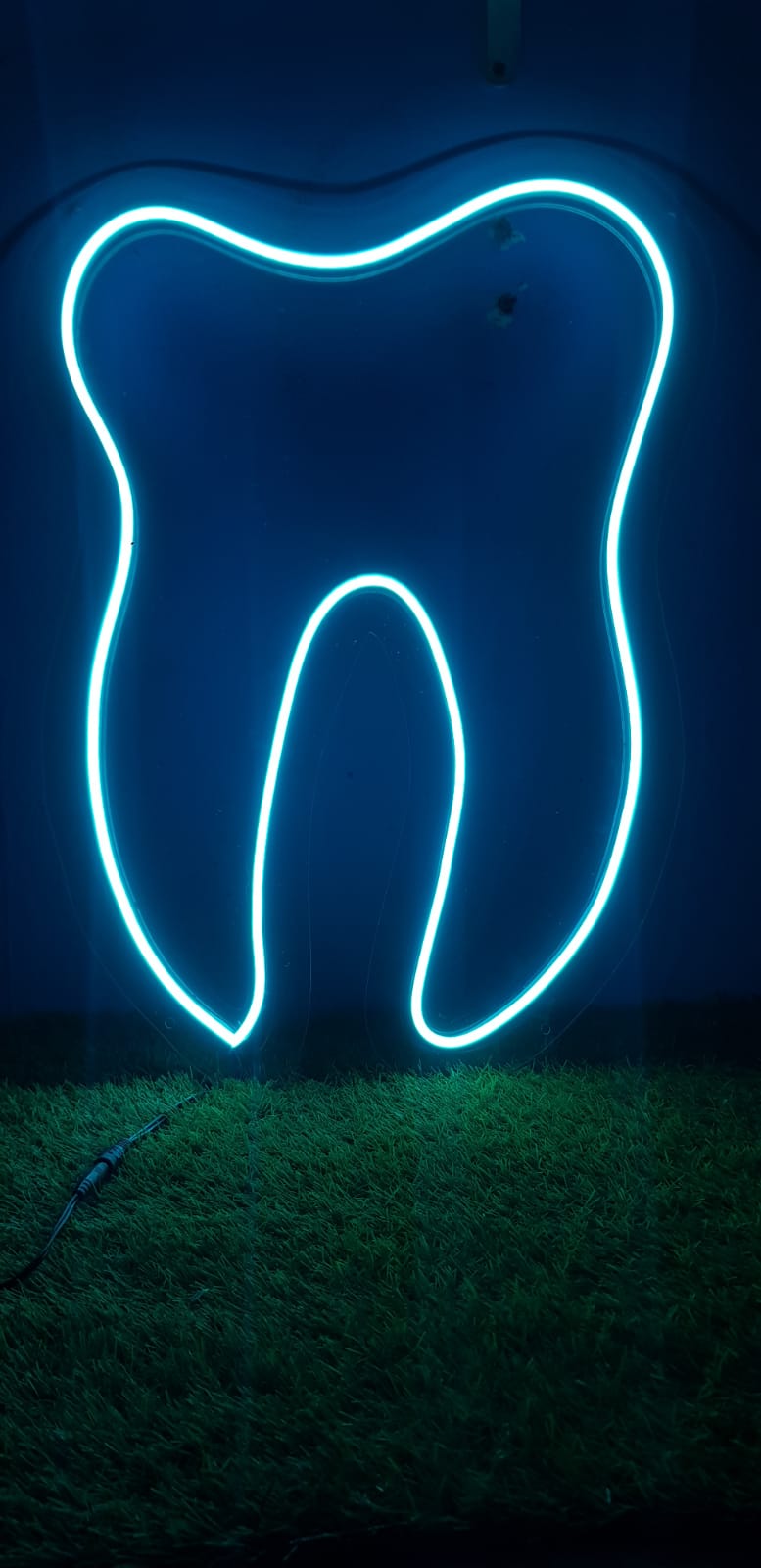TEETH - NEON SIGN FOR DENTAL