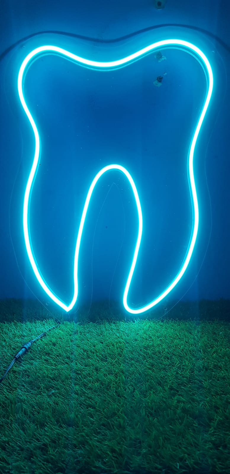 TEETH - NEON SIGN FOR DENTAL